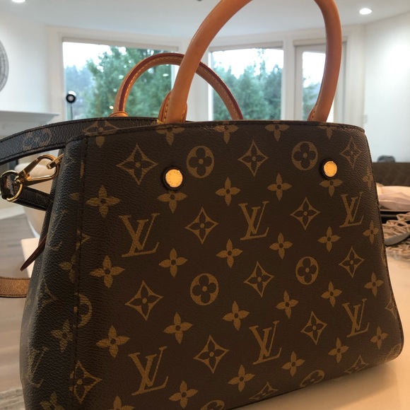 Louis Vuitton Montaigne BB Mint Condition